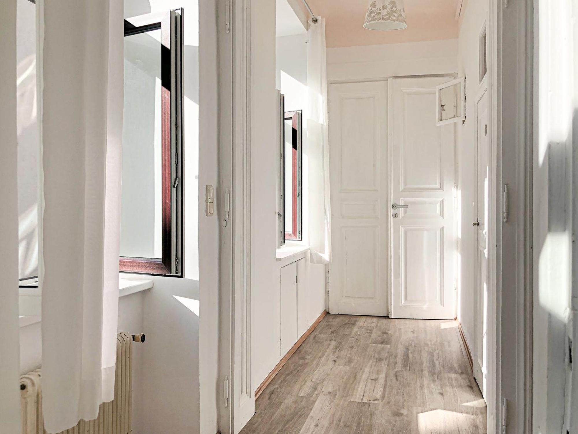 Vibrant 3br Near Akh Hospital - Perfect For Groups Wien